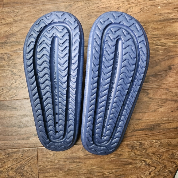 Cloud Slides - Picture 3 of 4